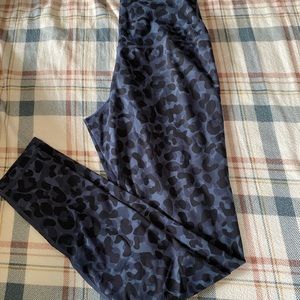 Sunzel blue leopard print leggings